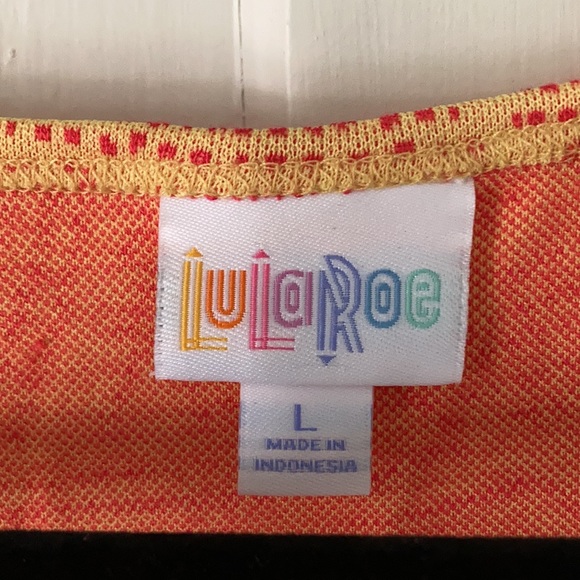Large Bear LuLaRoe Irma Tunic - Picture 4 of 5